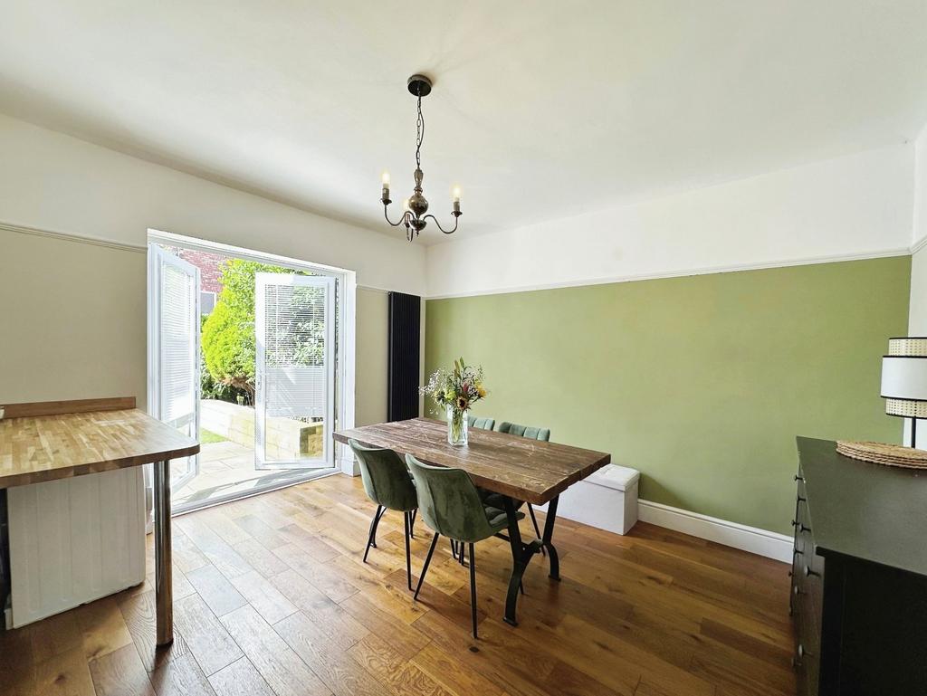 House in Salford, Greater Manchester - View 4