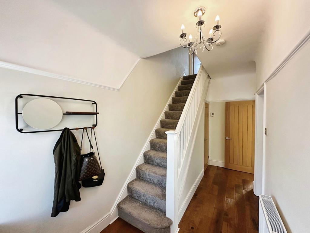 House in Salford, Greater Manchester - View 5