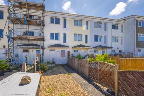 3 bedroom terraced house for sale, Collings Road, St. Peter Port, Guernsey