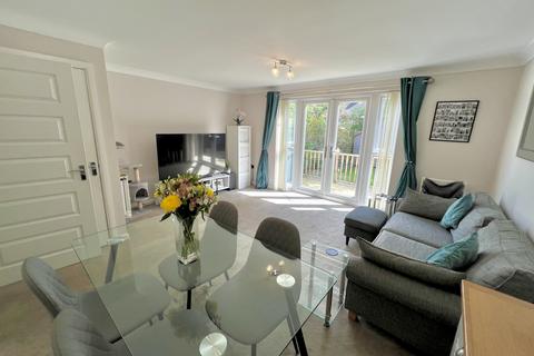 3 bedroom semi-detached house for sale, Peterborough PE2