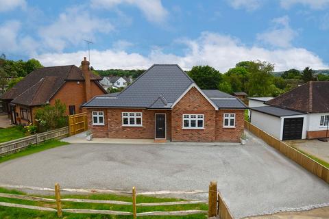 4 bedroom detached house for sale, Greenlands Road, Sevenoaks TN15