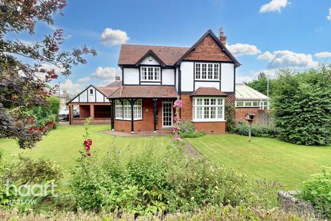 3 bedroom detached house for sale, St Johns Avenue, Harlow