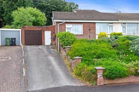 3 bedroom semi-detached bungalow for sale, 21 Kirkstone Drive, Worcester.  WR4 9BS