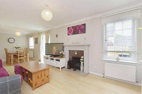 8 Bonaly Wester, Edinburgh, EH13 0RQ