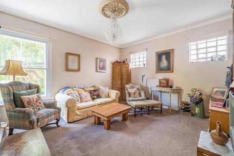 undefined, Bredon Road, Gloucestershire GL20