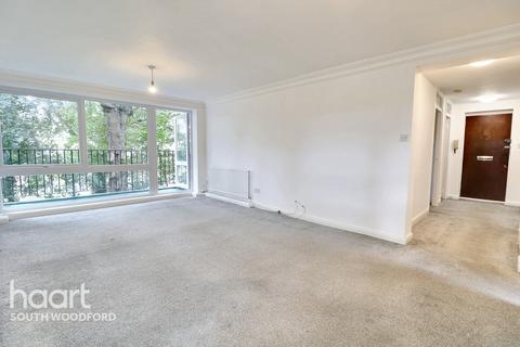 2 bedroom flat for sale, Hermitage Walk, South Woodford