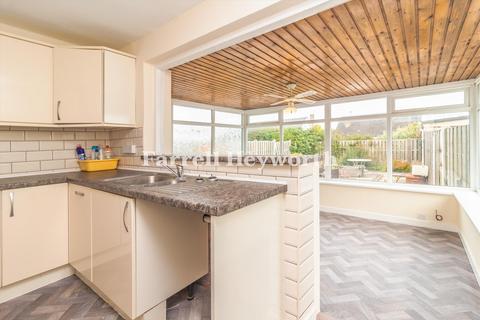 2 bedroom bungalow for sale, Waterhead Crescent, Thornton Cleveleys FY5