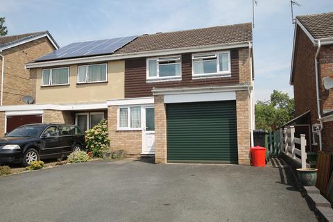 3 bedroom semi-detached house to rent, Westfield Close, Bromyard, HR7