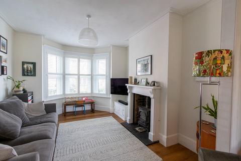 2 bedroom terraced house for sale, Chestnut Rise, Plumstead, London, SE18 1RJ