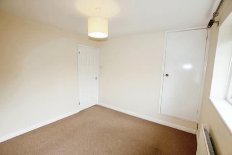 2 bedroom terraced house to rent, Parkgate Court, Chester, Cheshire, CH1