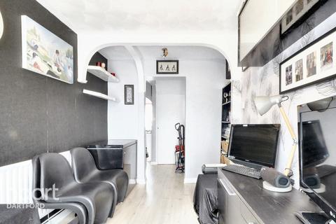 60 Maple Road, Dartford, DA1 2QZ