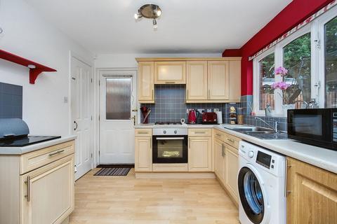 3 bedroom semi-detached house for sale, Waverley Crescent, Livingston, EH54