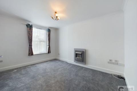 2 bedroom flat for sale, Forest Road, Torquay