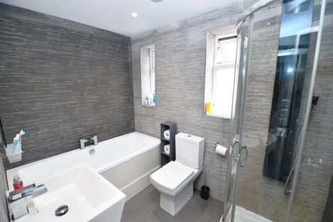 3 bedroom detached house for sale, Gore Avenue, Salford, M5