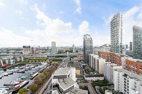 2 bedroom flat to rent, Horizons Tower, 1 Yabsley Street, London, E14