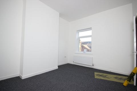 1 bedroom flat to rent, Albert Road, WIDNES, Widnes, WA8