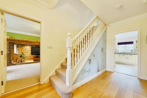 Cedar Lodge Thorn Lane, Goxhill, Barrow-upon-humber, DN19 7JE