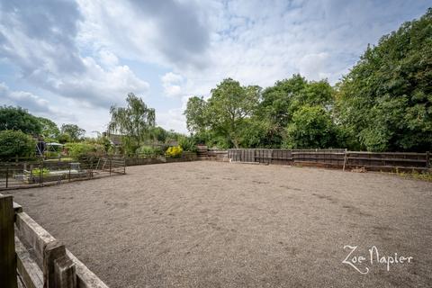 4 bedroom detached house for sale, North Weald