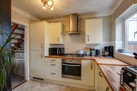 2 bedroom terraced house for sale, Overton Walk, Blandford Forum