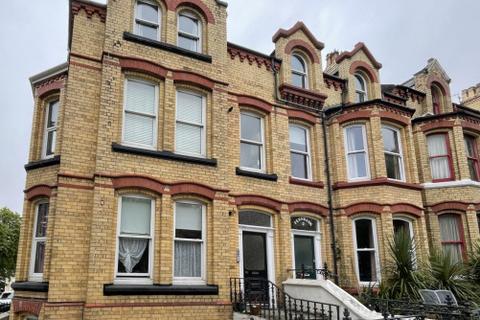 1 bedroom apartment to rent, 1 Hutchinson Square, Douglas, IM2 4HU