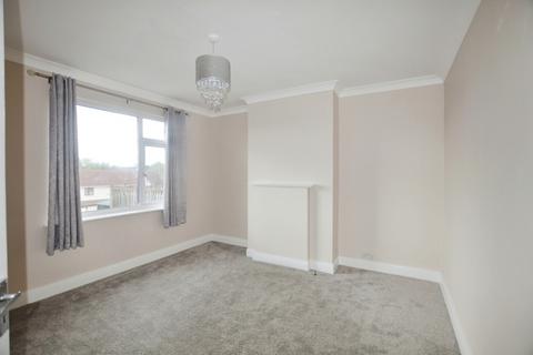 2 bedroom flat to rent, Marion Crescent Orpington BR5