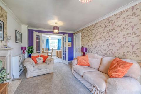 5 Blossom Drive, Bromsgrove, B61 0UF