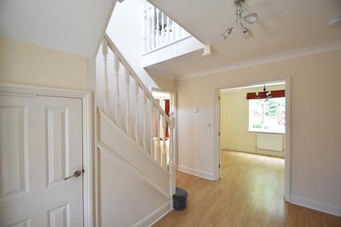 4 bedroom detached house to rent, Downlands, Harrietsham , ME17