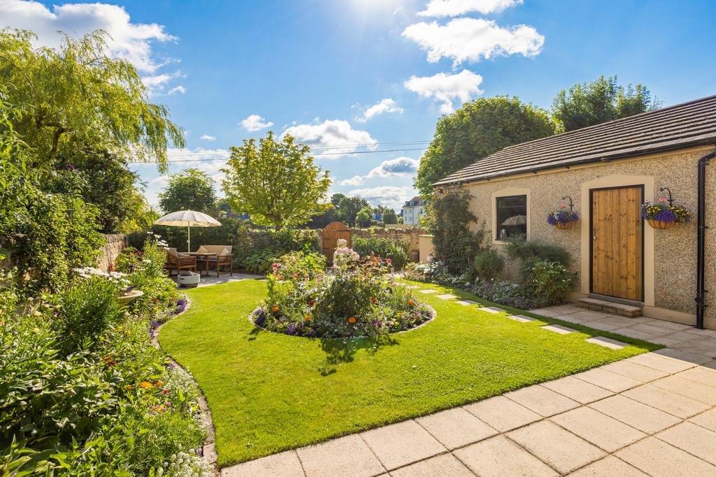 Property Image 35