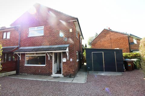 3 bedroom semi-detached house for sale, Greenway, Romiley