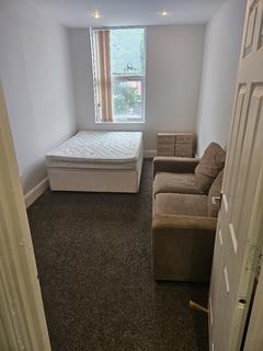 1 bedroom in a flat share to rent, Wilbraham Road, Chorlton, Greater Manchester M21