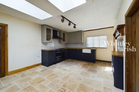 4 bedroom terraced house for sale, The Street, Rickinghall