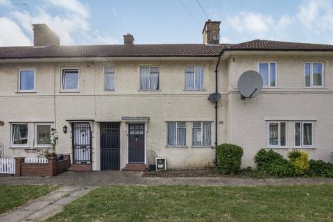 2 bedroom terraced house for sale, Fryatt Road, London N17