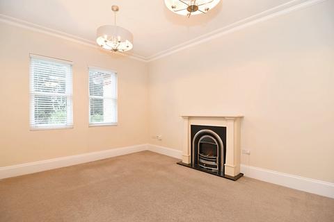 3 bedroom apartment for sale, Cavendish Road, Dean Park, Bournemouth, BH1