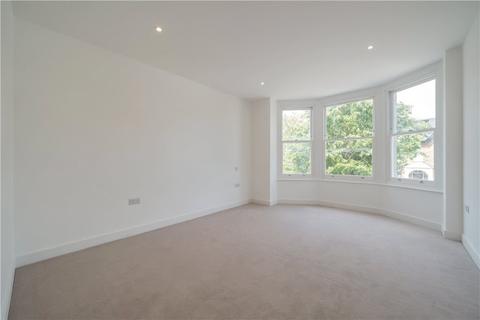 1 bedroom apartment for sale, Freeland Road, London, London