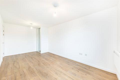 2 bedroom apartment to rent, Madison Building, London SE10