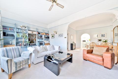 4 bedroom end of terrace house for sale, Church Road, Teddington, TW11