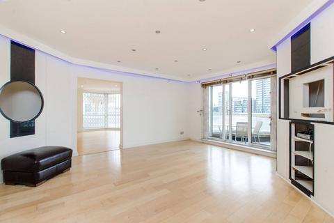 2 bedroom flat to rent, Chatfield Road, Battersea, London, SW11