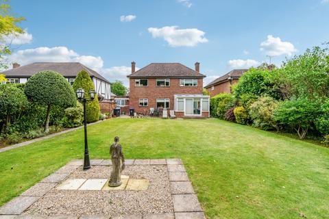 14 High Beeches, Gerrards Cross, SL9 7HU