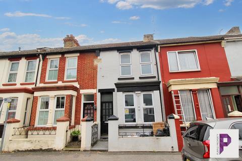 3 bedroom terraced house for sale, Burnt Oak Terrace, Kent, ME7