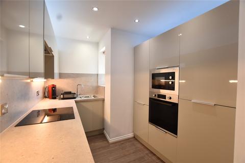 4 Crompton Gate, Shaw, Oldham, OL2 7WS