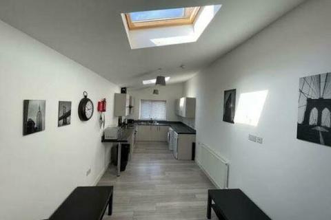 Maisonette to rent, Windsor,  Berkshire,  SL4