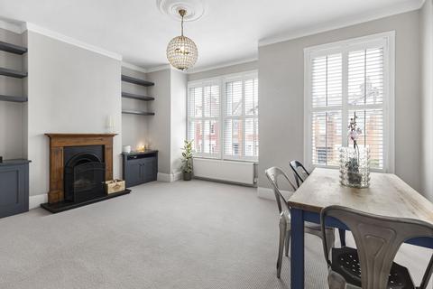 3 bedroom maisonette for sale, Nightingale Lane, London, N8