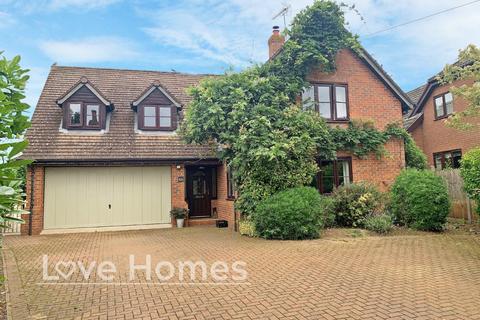 4 bedroom detached house for sale, Jacques Lane, Clophill