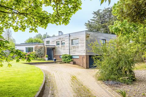 4 bedroom detached house for sale, New Milton, Hampshire, BH25