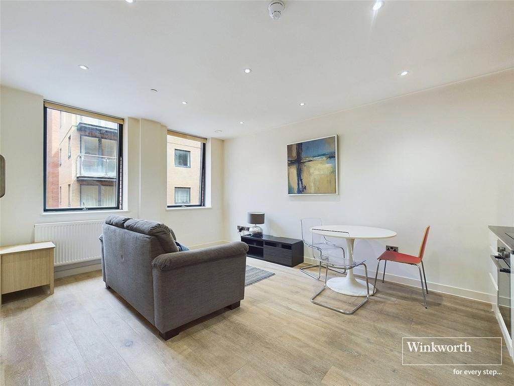 Apartment in Reading - View 3