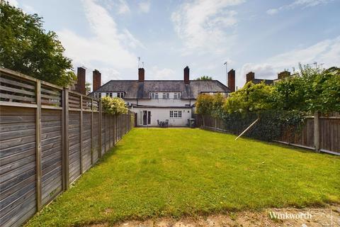 3 bedroom terraced house for sale, Roe End, London NW9