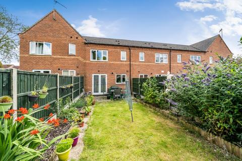 3 bedroom terraced house for sale, Kinross Road, Sleaford, Lincolnshire, NG34