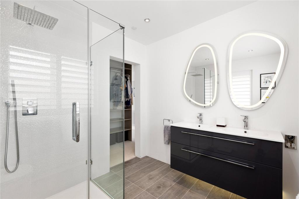 Bedroom One En Suite
