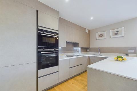 2 bedroom maisonette for sale, Brockley View, London SE23