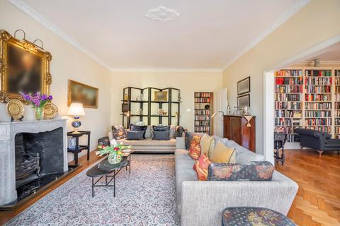 2 bedroom flat for sale, Belsize Park Gardens, London, NW3